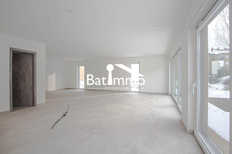 Maison contemporaine - 150 m² - 6 pièces