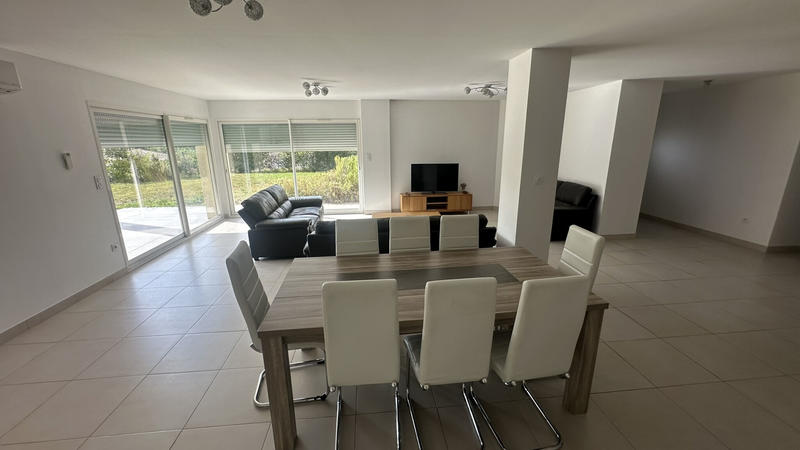 Maison - 167 m² - 5 pièces