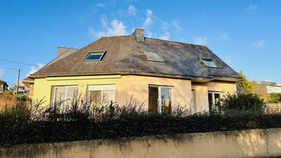 Maison - 121 m² - 6 pièces