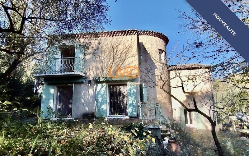 Villa - 159 m² - 6 pièces