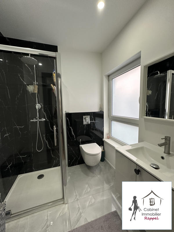 Maison - 105 m² - 4 pièces