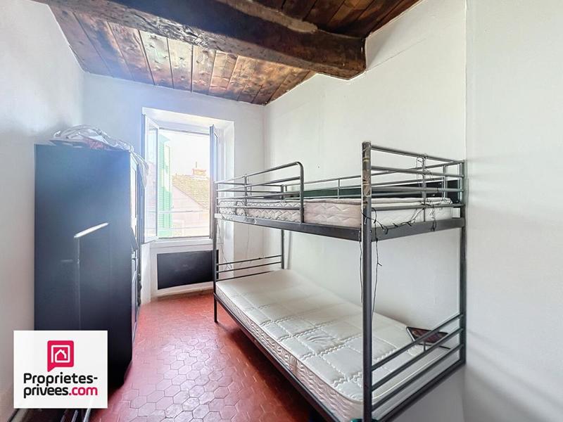 Immeuble - 220 m² - 9 pièces