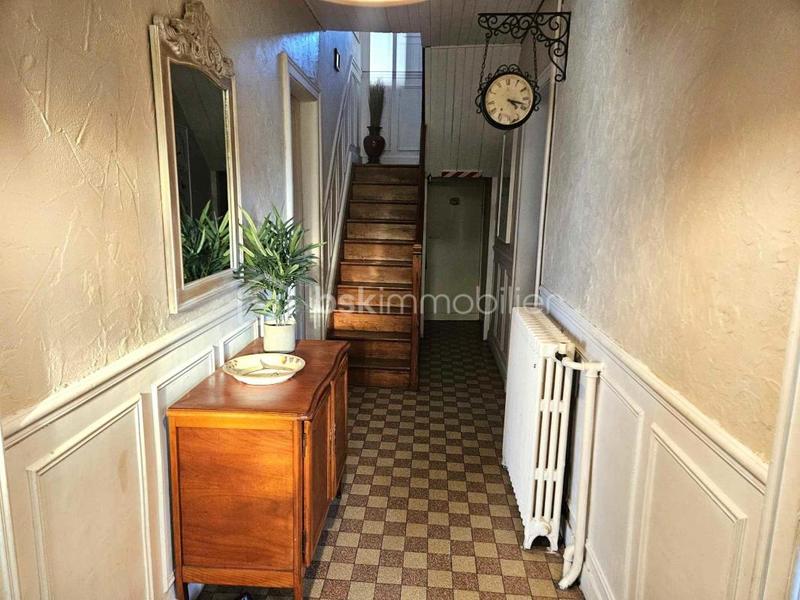 Maison - 153 m² - 7 pièces