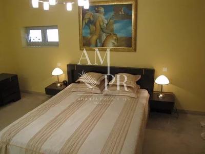 Appartement villa - 360 m² - 7 pièces