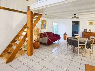 Maison - 88 m² - 3 pièces