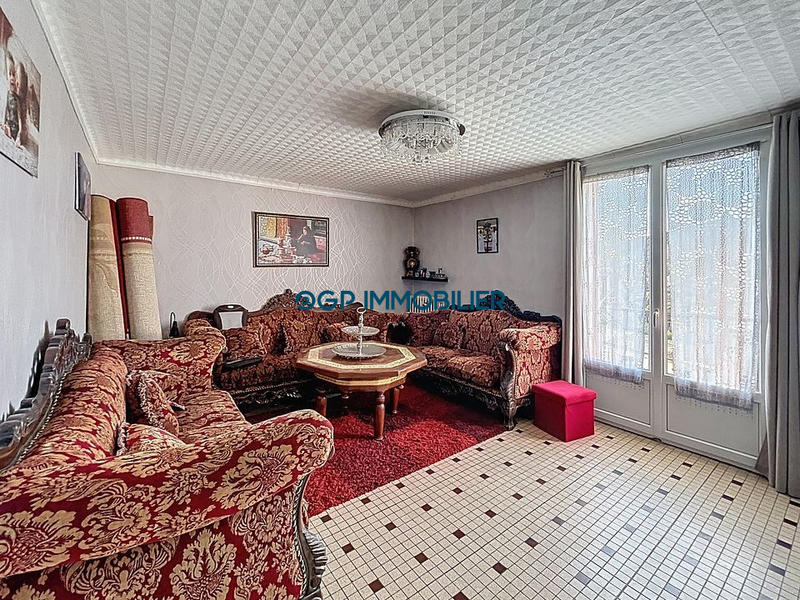 Maison traditionnelle - 115 m² - 5 pièces