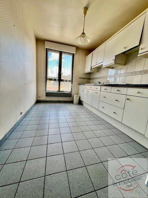 Appartement - 90 m² - 3 pièces