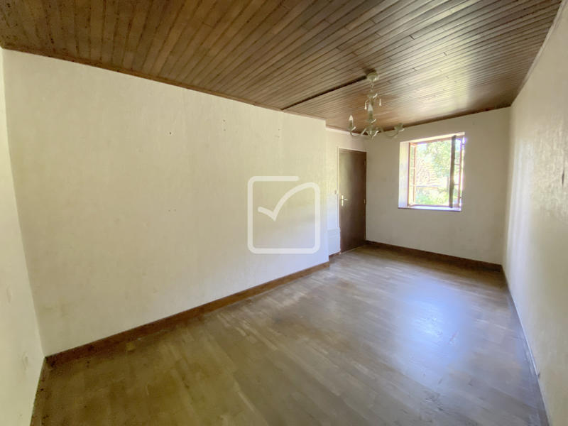 Maison - 61 m² - 5 pièces