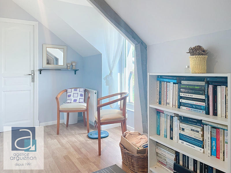 Maison - 176 m² - 8 pièces