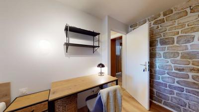 Chambre - 11 m² - 19 pièces