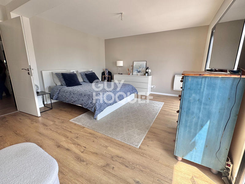 Maison - 175 m² - 7 pièces