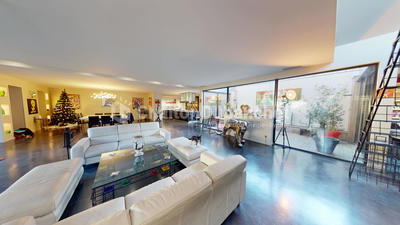Loft - 396 m² - 8 pièces
