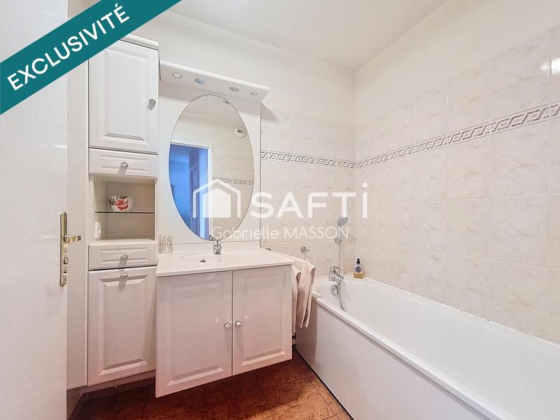 Appartement - 99 m² - 5 pièces