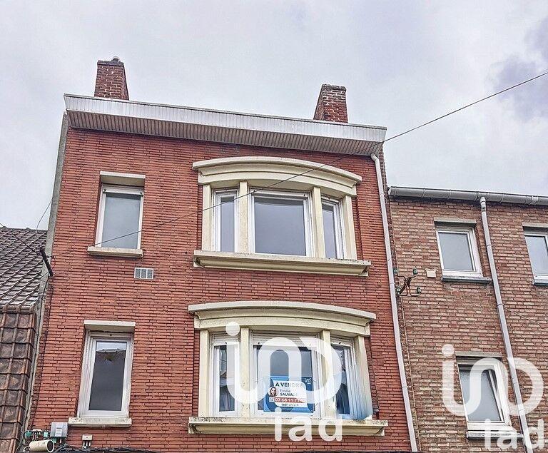 Appartement - 100 m² - 5 pièces