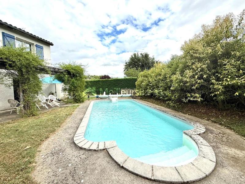 Villa - 122 m² - 5 pièces