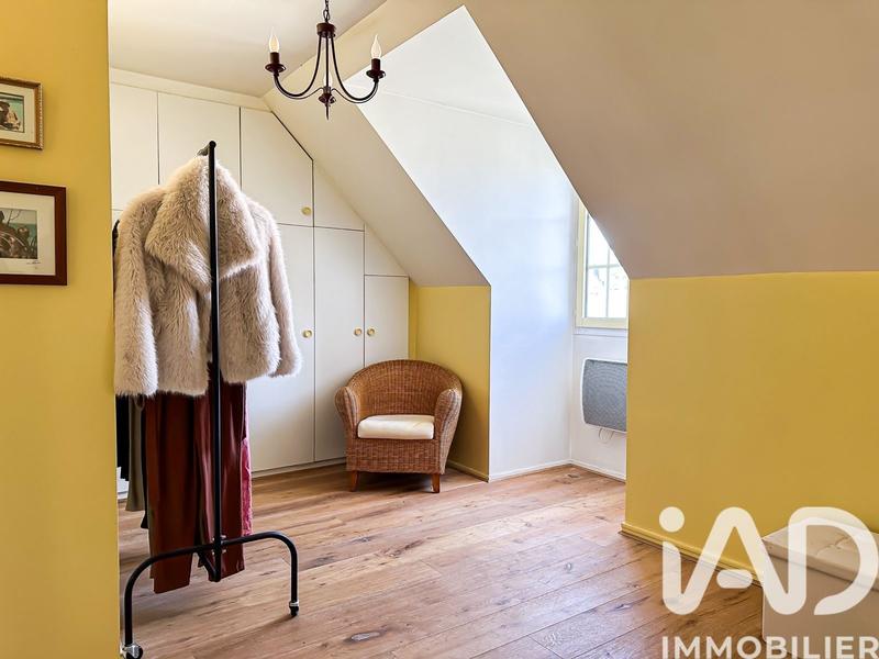 Maison - 168 m² - 6 pièces