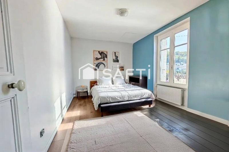 Maison - 120 m² - 5 pièces