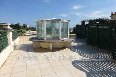 Appartement - 76 m² - 3 pièces