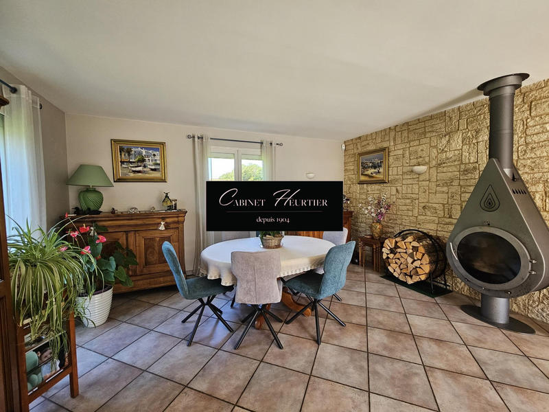 Maison - 141 m² - 7 pièces