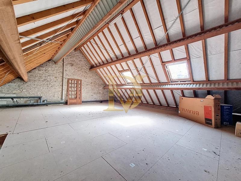 Maison - 191 m² - 7 pièces