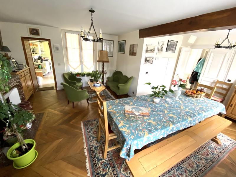 Maison ancienne - 151 m² - 8 pièces