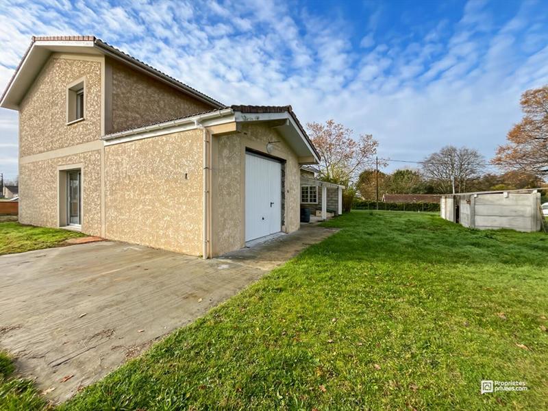 Maison - 180 m² - 7 pièces