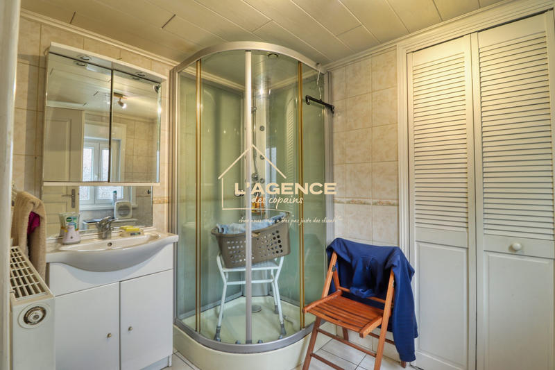 Maison - 143 m² - 6 pièces