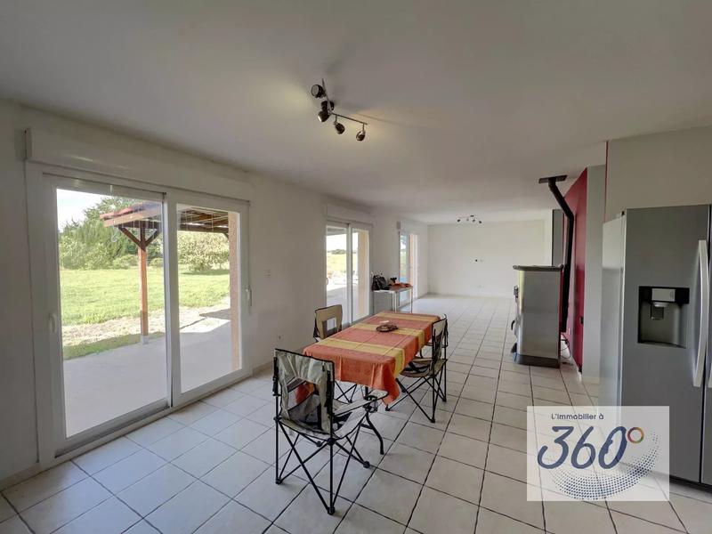 Maison - 159 m² - 7 pièces