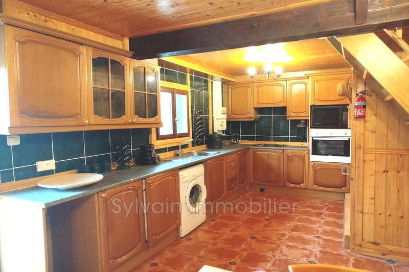 Maison - 92 m² - 4 pièces