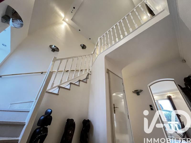 Maison - 165 m² - 7 pièces