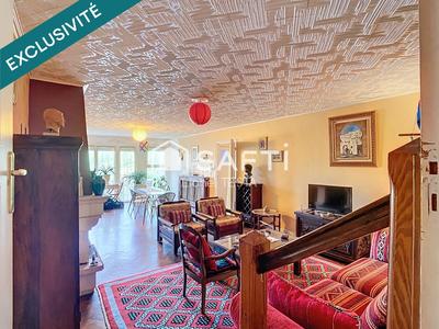 Appartement - 143 m² - 5 pièces