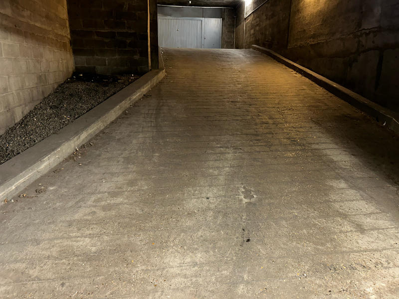Parking / Garage - 16 m²