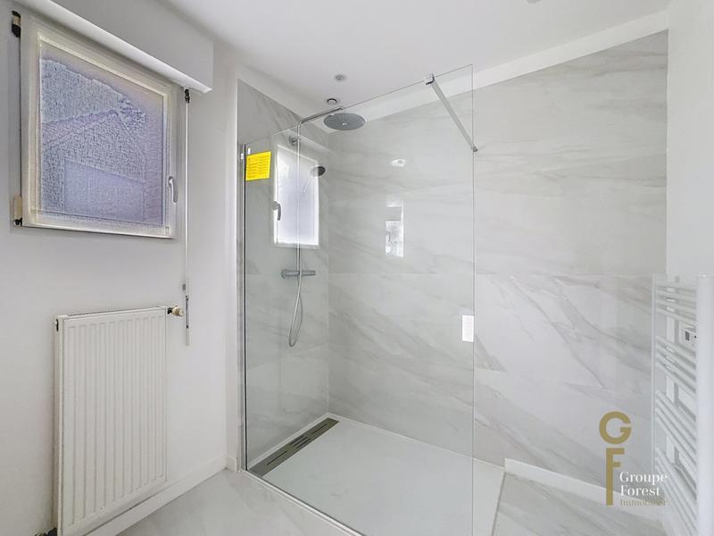 Maison - 163 m² - 6 pièces