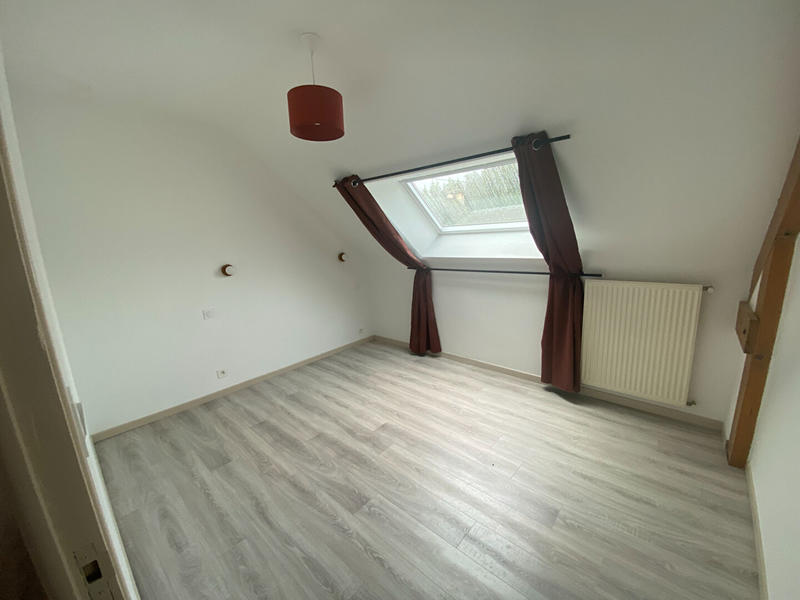 Maison - 96 m² - 4 pièces