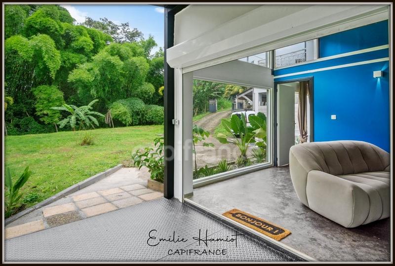 Immeuble - 285 m² - 11 pièces