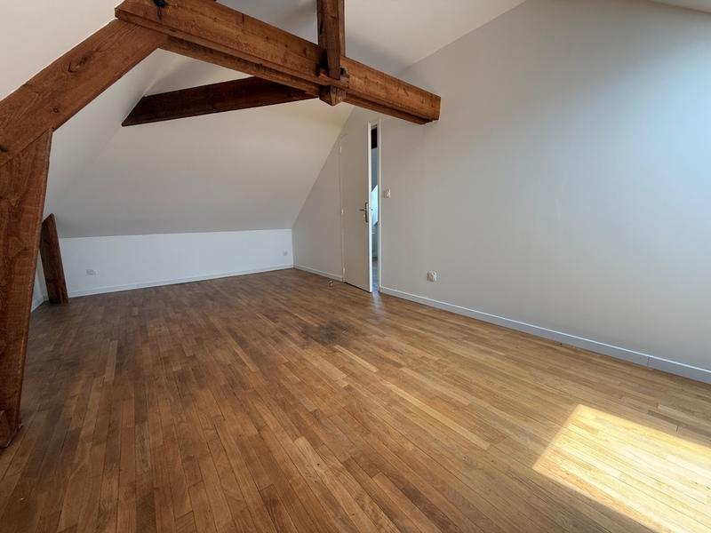 Maison - 106 m² - 5 pièces