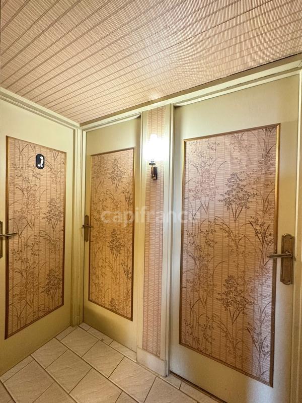 Appartement - 86 m² - 5 pièces