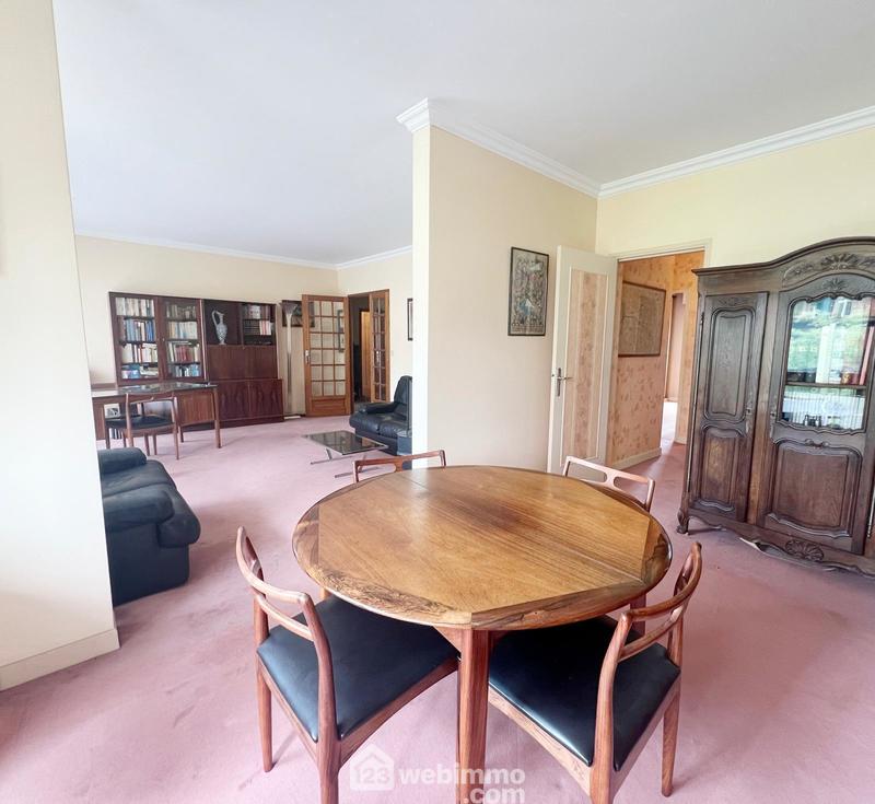 Appartement - 90 m² - 4 pièces