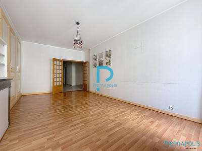 Appartement - 96 m² - 3 pièces