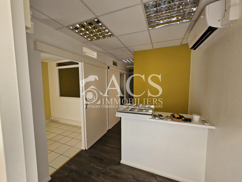 Local commercial - 98 m²
