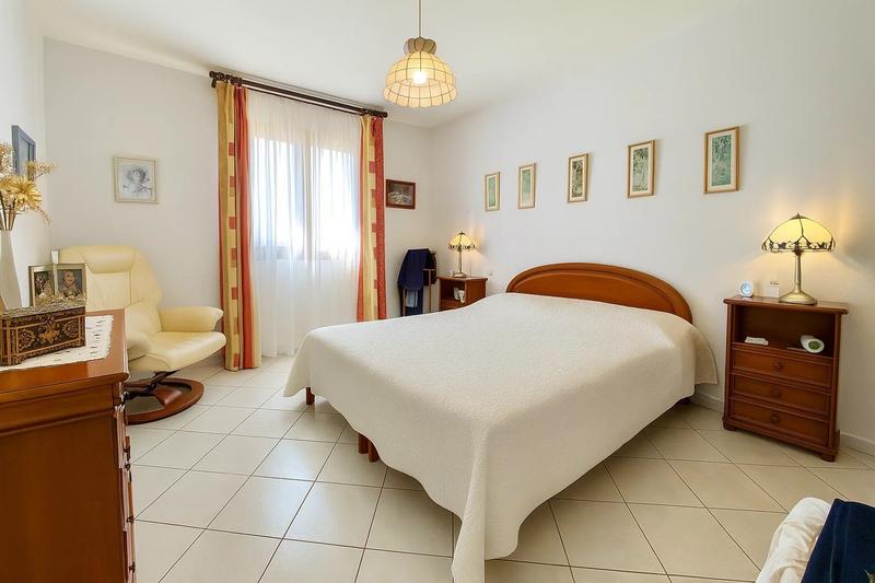 Maison - 142 m² - 6 pièces