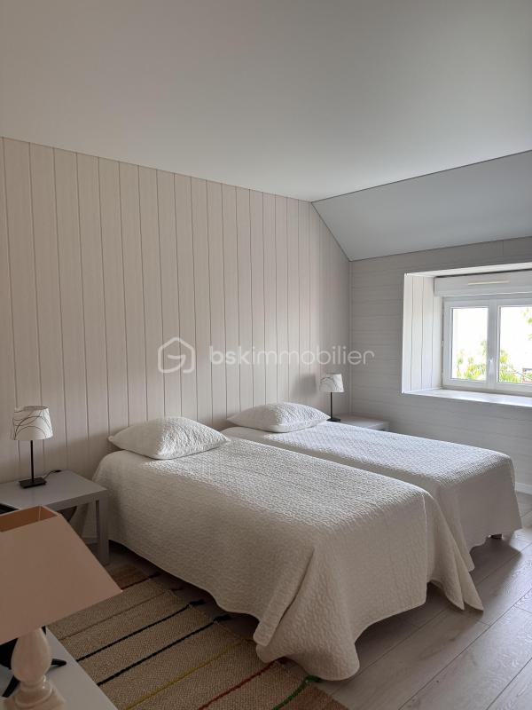 Maison ancienne - 250 m² - 7 pièces