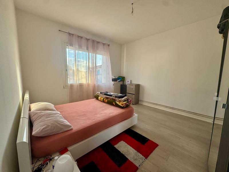 Maison - 165 m² - 8 pièces