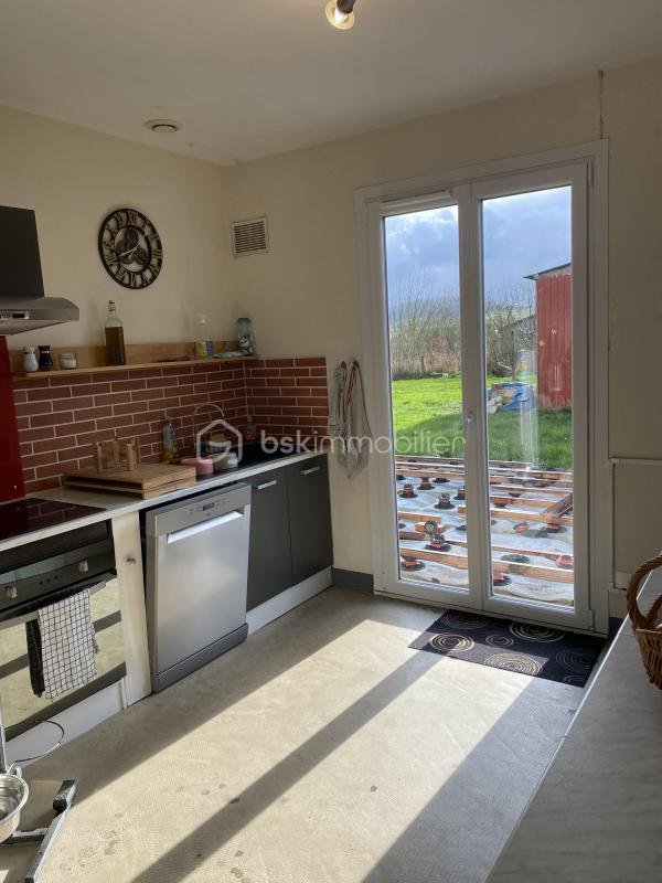 Maison - 100 m² - 6 pièces