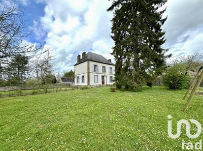 Maison - 172 m² - 7 pièces