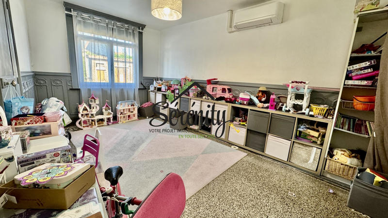 Maison ancienne - 195 m² - 10 pièces