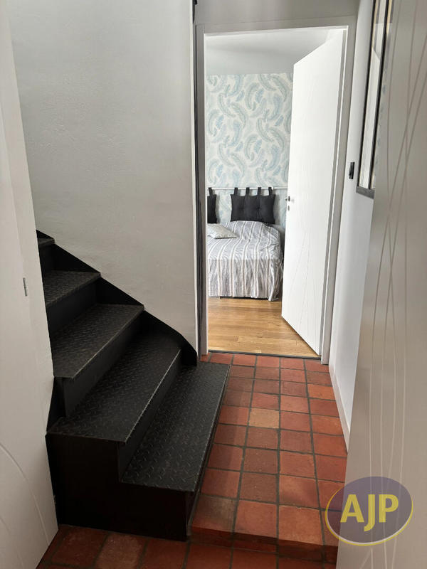 Maison - 102 m² - 6 pièces