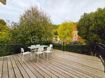 Appartement - 100 m² - 4 pièces