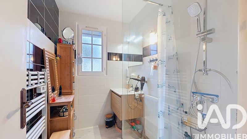 Maison - 92 m² - 5 pièces