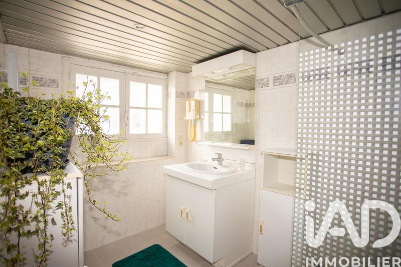 Maison - 170 m² - 6 pièces